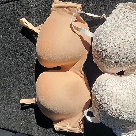 COPY - 36DDD VS BRA BUNDLE - Picture 5 of 8